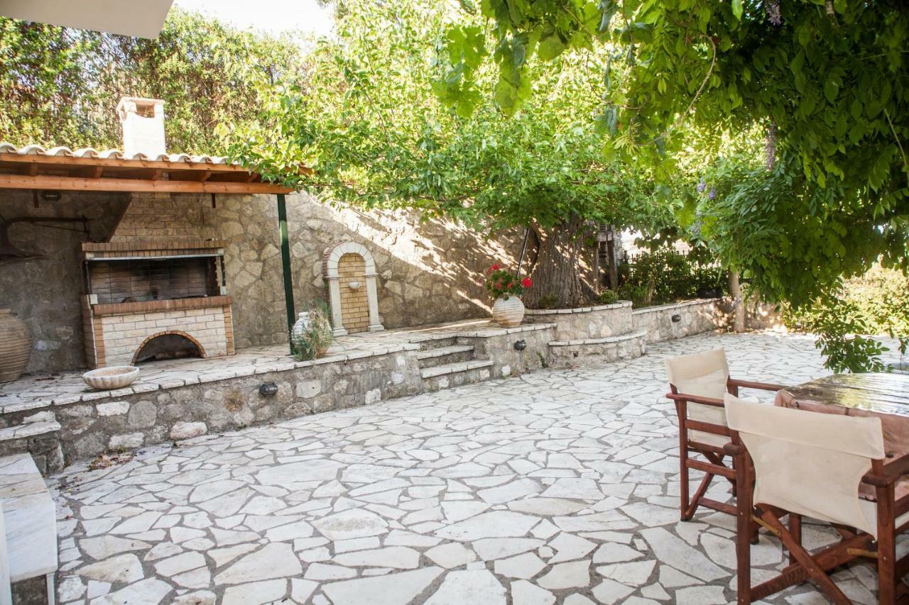Villa Ilias Pinakokhorion Esterno foto